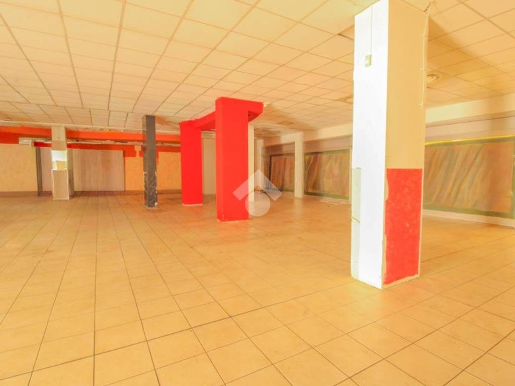 ufficio in affitto a Capriate San Gervasio in zona Capriate