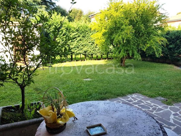 appartamento in affitto a Capriate San Gervasio in zona Capriate