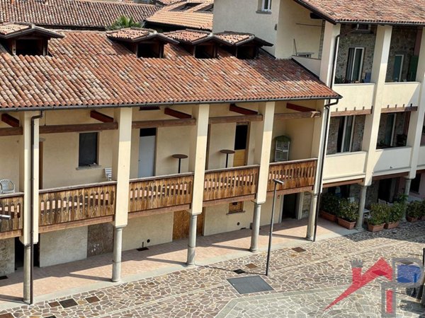 appartamento in affitto a Caprino Bergamasco
