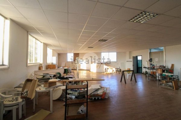 capannone in affitto a Caravaggio