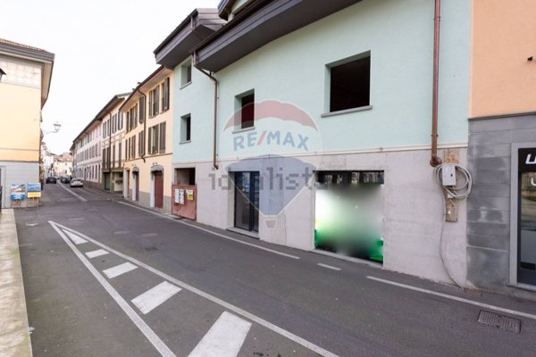 locale commerciale in affitto a Caravaggio