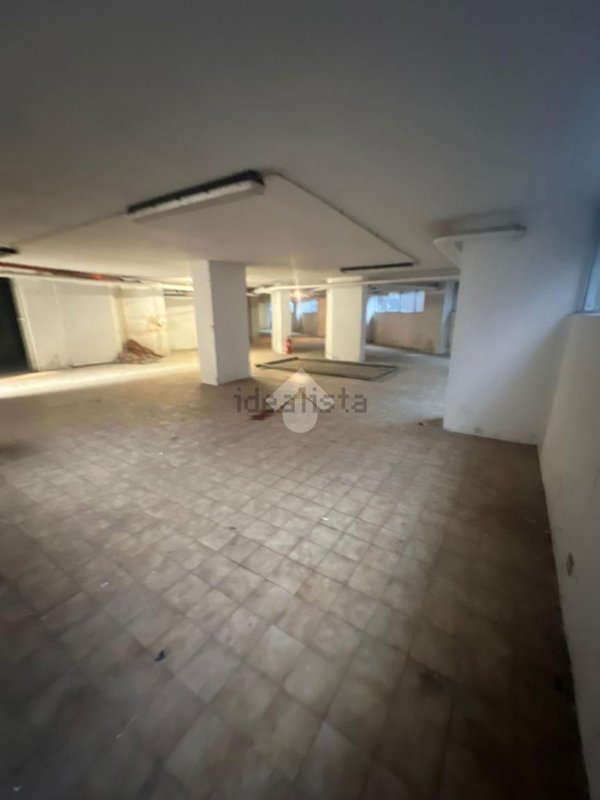 locale di sgombero in affitto a Carobbio degli Angeli