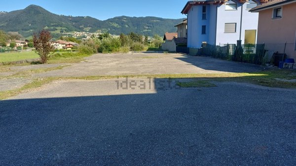 terreno in affitto a Casnigo in zona Colzate