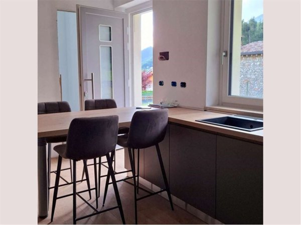casa indipendente in affitto a Castione della Presolana