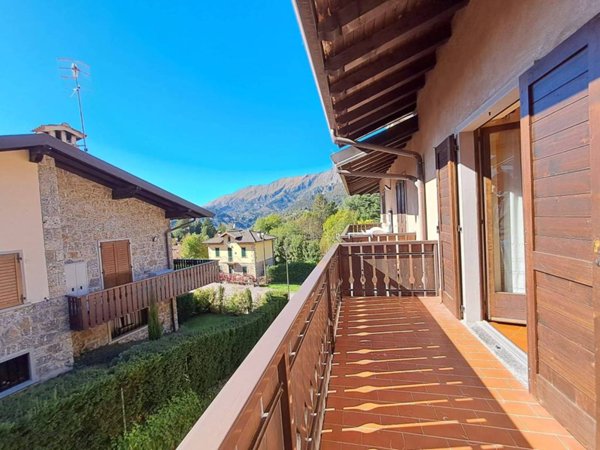 appartamento in affitto a Castione della Presolana