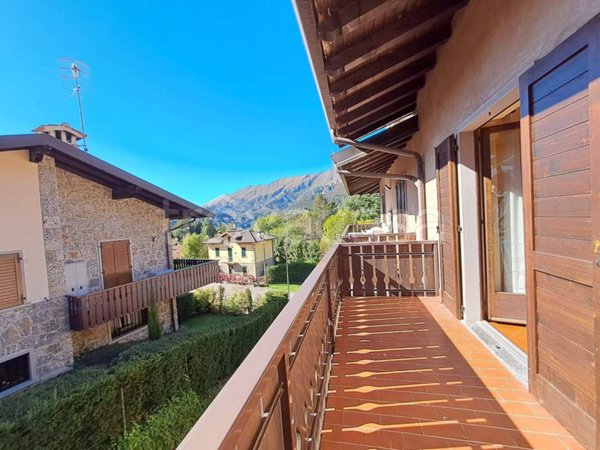 appartamento in affitto a Castione della Presolana