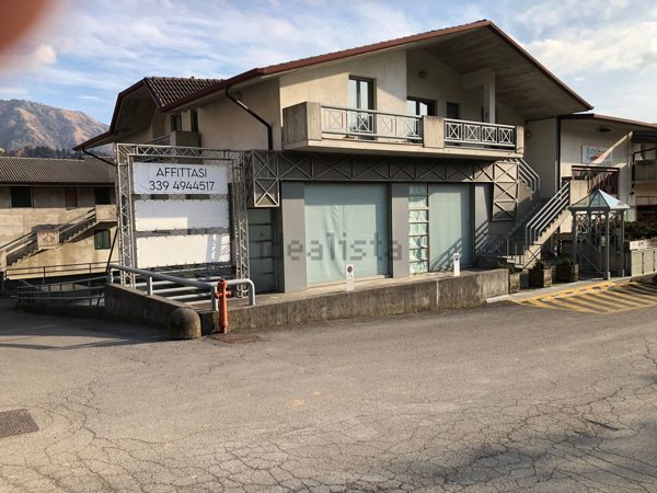 negozio in affitto a Castione della Presolana