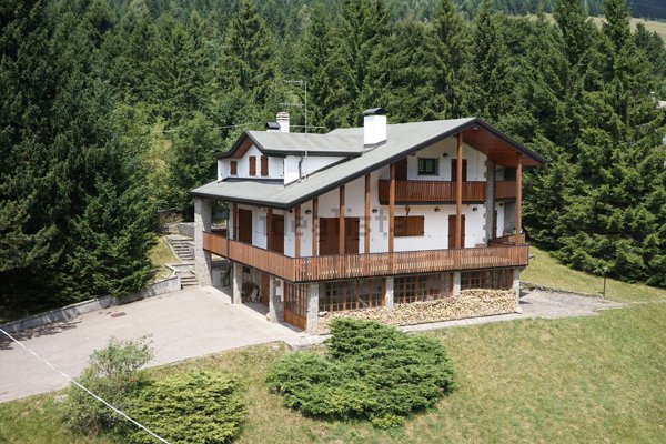 appartamento in affitto a Castione della Presolana