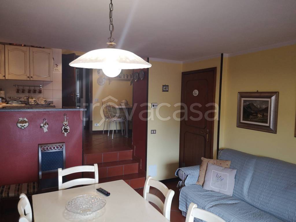 appartamento in affitto a Castione della Presolana