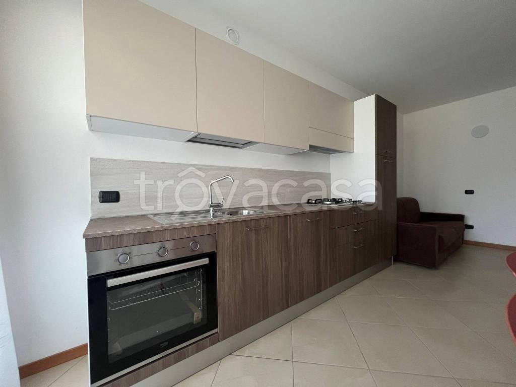 appartamento in affitto a Cene