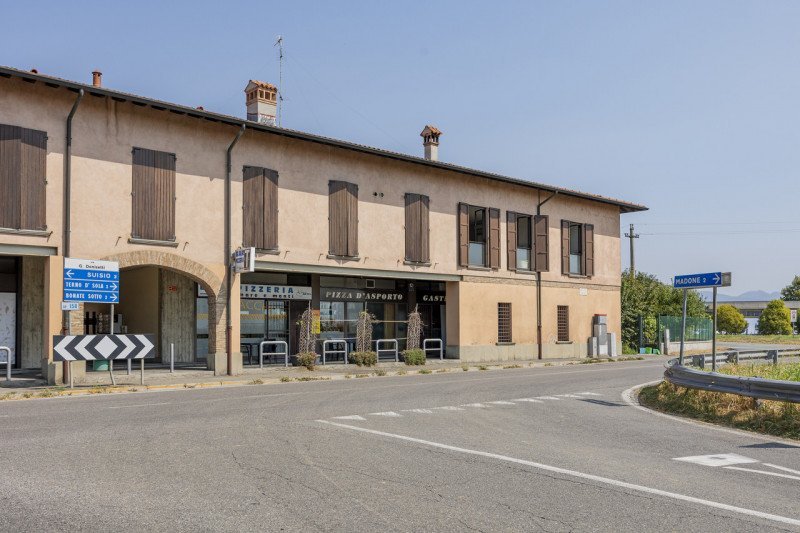attivita commerciale in affitto a Chignolo d'Isola