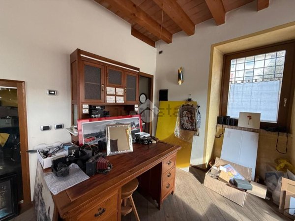 negozio in affitto a Cividate al Piano