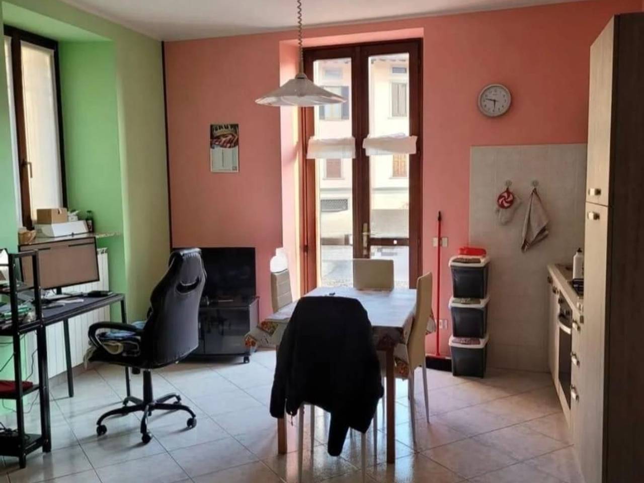 appartamento in affitto a Clusone in zona Fiorine