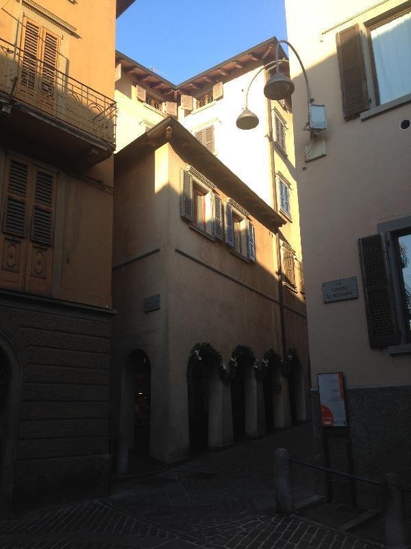 appartamento in affitto a Clusone in zona Fiorine