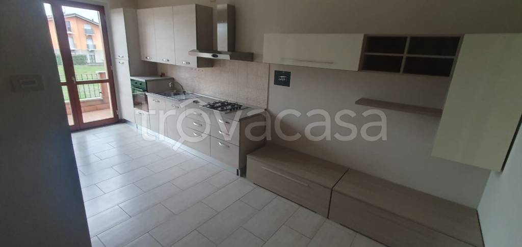 appartamento in affitto a Comun Nuovo