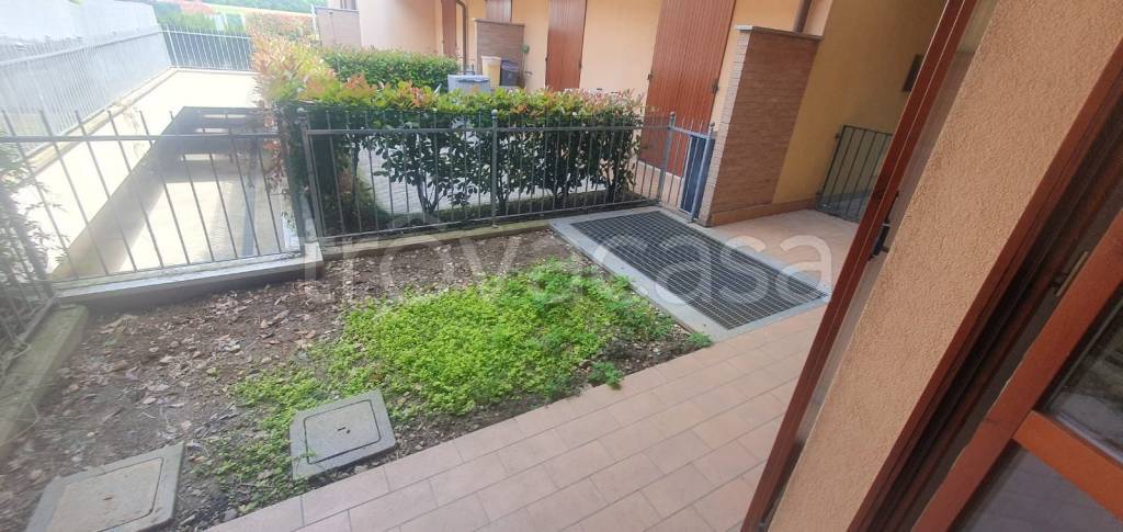 appartamento in affitto a Comun Nuovo