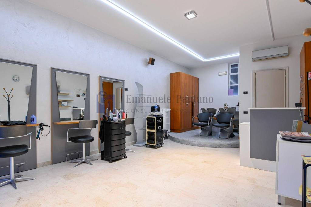 negozio in affitto a Costa di Mezzate