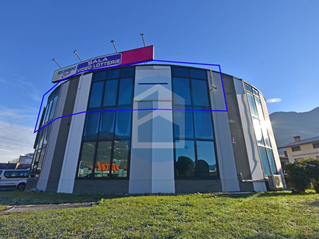 ufficio in affitto a Costa Volpino