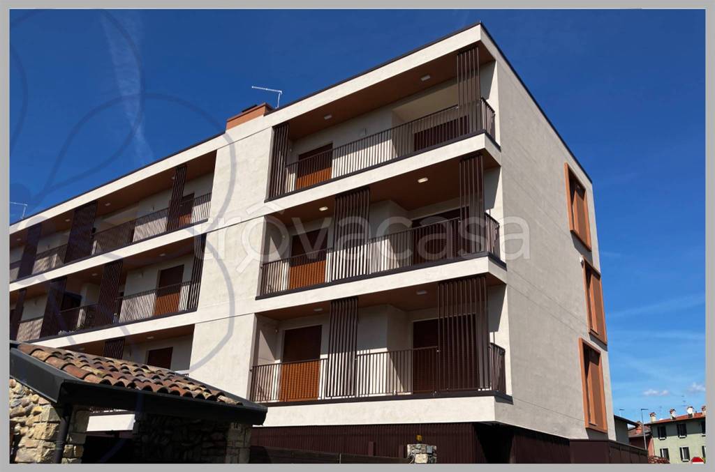 appartamento in affitto a Curno