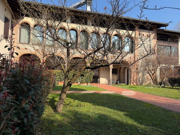 appartamento in affitto a Curno