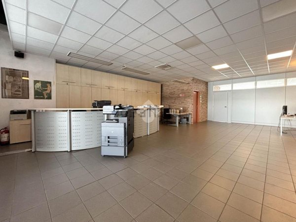ufficio in affitto a Curno