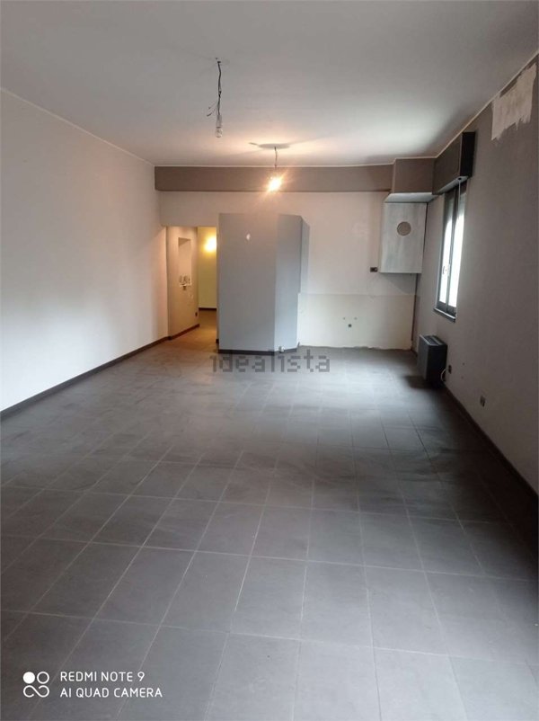 locale commerciale in affitto a Dalmine