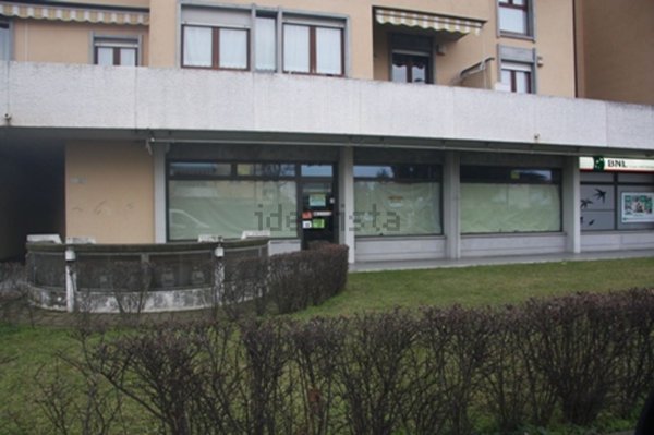 locale commerciale in affitto a Dalmine