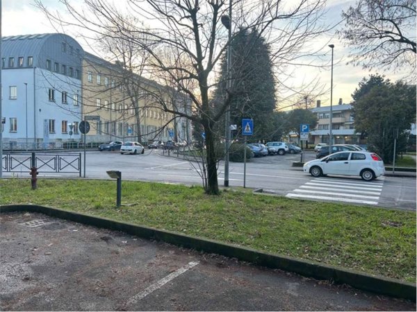 ufficio in affitto a Dalmine
