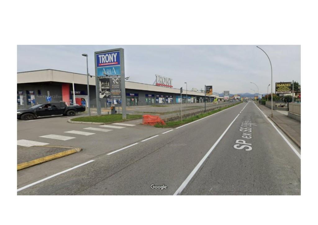 locale commerciale in affitto a Dalmine in zona Guzzanica