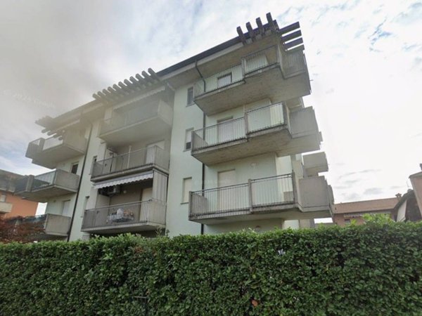 appartamento in affitto a Dalmine in zona Guzzanica