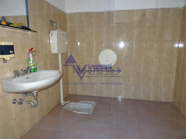 locale di sgombero in affitto a Dalmine in zona Guzzanica