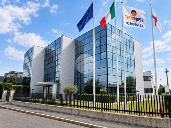 ufficio in affitto a Dalmine in zona Guzzanica
