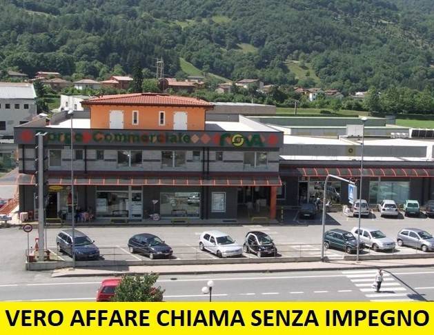 negozio in affitto ad Endine Gaiano in zona Piangaiano