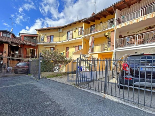 appartamento in affitto ad Almese in zona Rivera