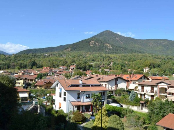 appartamento in affitto ad Almese in zona Rivera