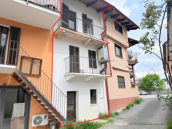 casa indipendente in affitto ad Almese in zona Rivera