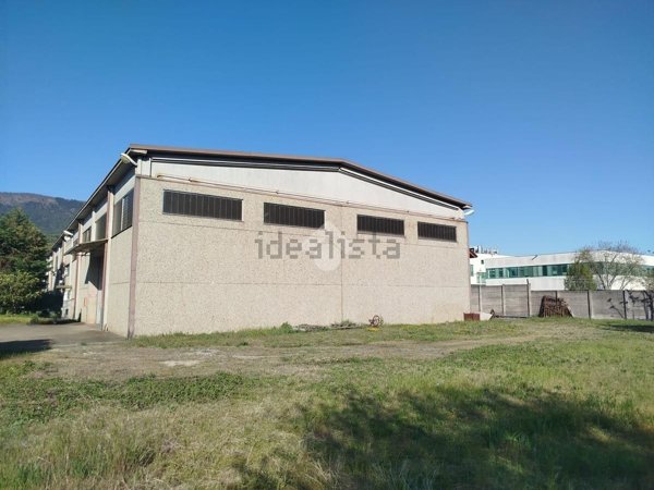 locale commerciale in affitto ad Almese in zona Rivera