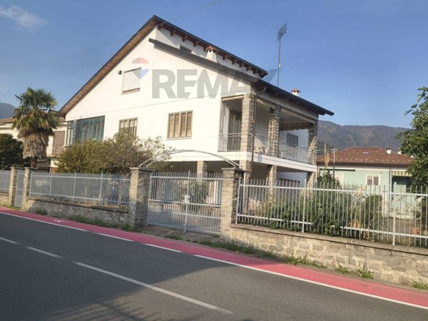 casa indipendente in affitto ad Almese