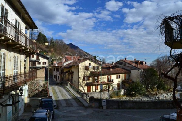 appartamento in affitto ad Almese in zona Malatrait