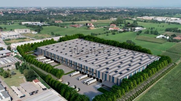 locale di sgombero in affitto a Fara Gera d'Adda in zona Badalasco