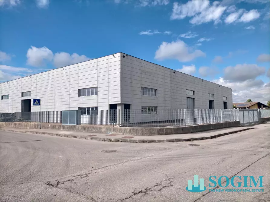 capannone in affitto a Fara Olivana con Sola