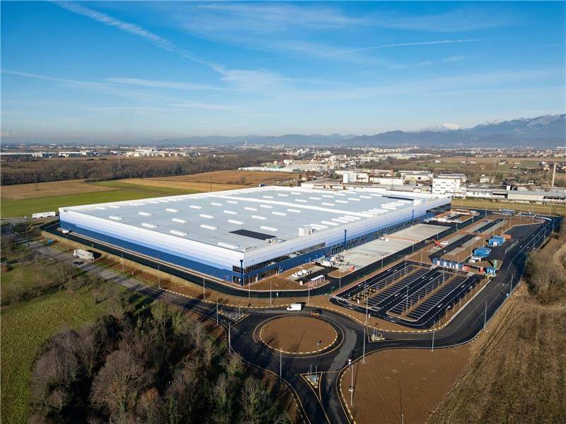 locale commerciale in affitto a Filago