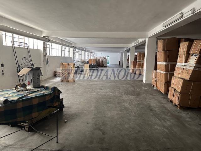 locale commerciale in affitto a Gazzaniga
