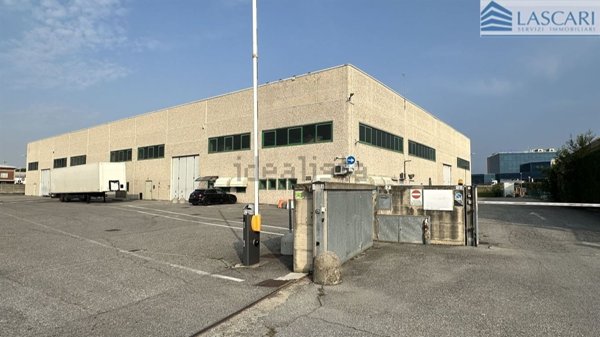 capannone in affitto a Grassobbio