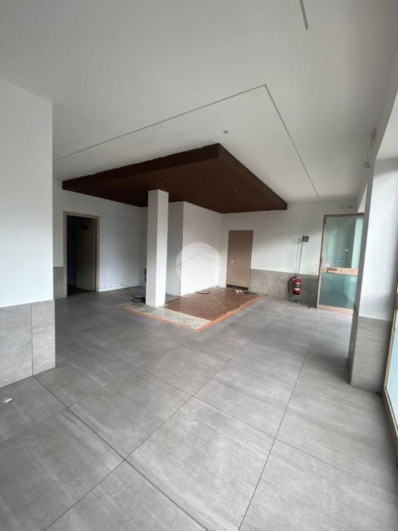 negozio in affitto a Grassobbio