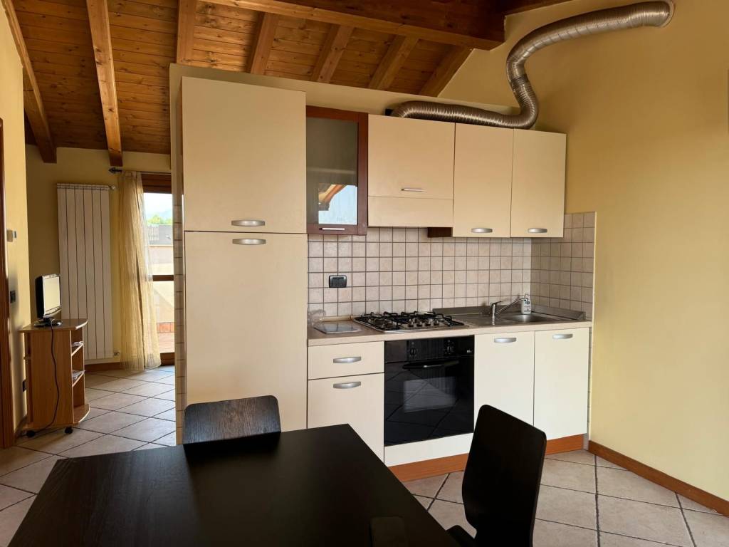 appartamento in affitto a Grassobbio