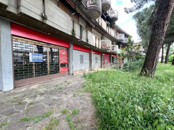 negozio in affitto a Grumello del Monte