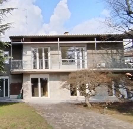 appartamento in affitto a Grumello del Monte