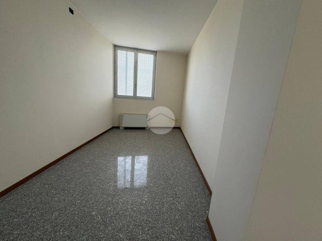 ufficio in affitto a Lallio