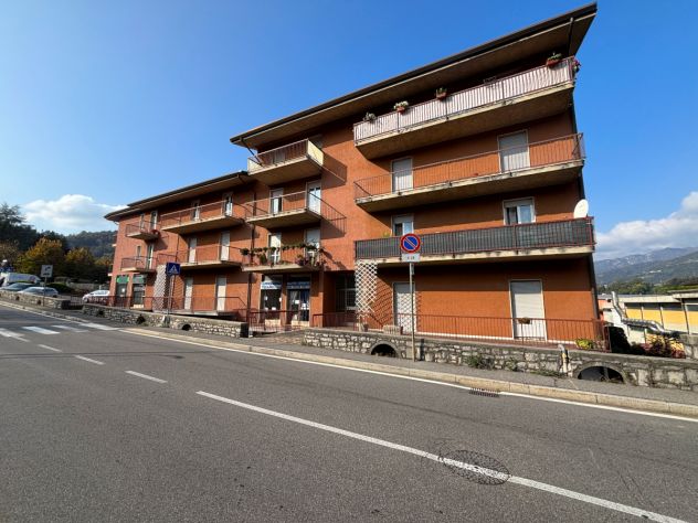 negozio in affitto a Leffe